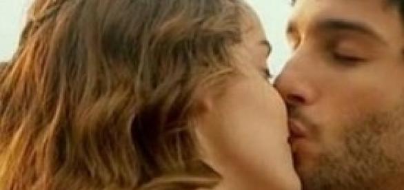 Soledad perde il bambino, addio a Juan Soledad perde il bambino, addio a Juan