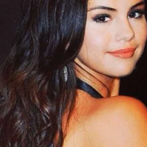 Selena Gomez tem mostrado a sua boa forma.