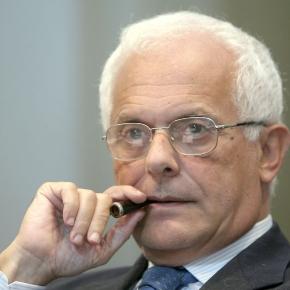 Vincenzo Visco critica il Governo Renzi sulla manovra di Bilancio e sulla riforma costituzionale (Foto: giornalettismo.com)