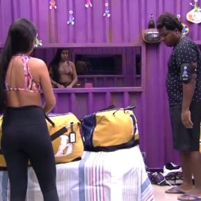 Munik e Ronan fazem mala de Ana (Reprodução)
