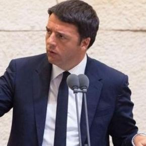 Matteo Renzi, su Facebook, lancia la campagna per il 'Sì' al referendum.
