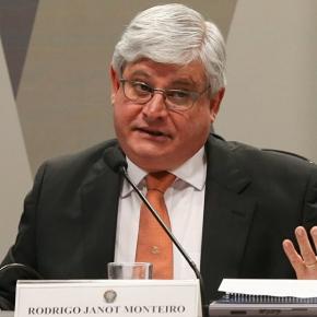Advogada protocolou pedido de impeachment (Foto: Lula Marques/Fotos Públicas)