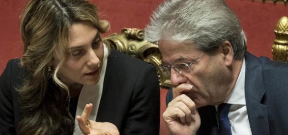Contratti statali e riforma Pa al 12 aprile : novità aumenti stipendi 2017 e 2018